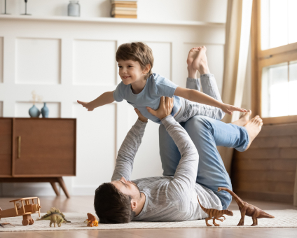Cincinnati family enjoying a freshly cleaned home